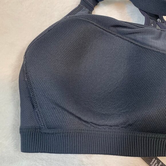Victoria Sport 34B black racerback bra clasp pullover medium impact sports bra - Picture 7 of 8